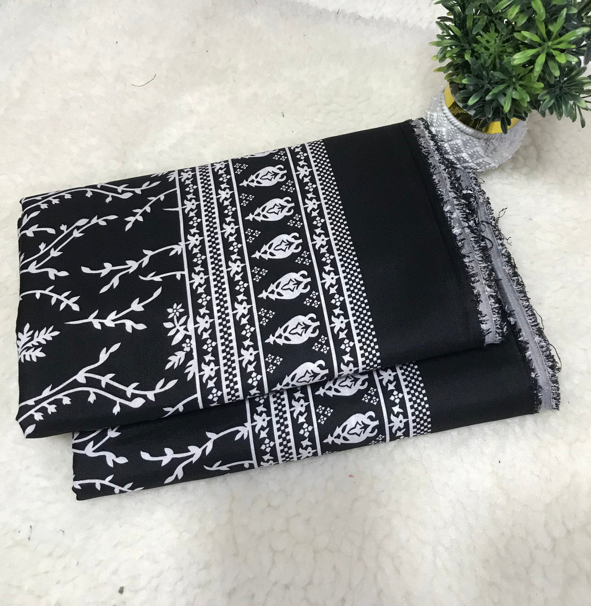 πΈFLORAL PRINTS β 2 PCS UNSTITCHEDπΈ