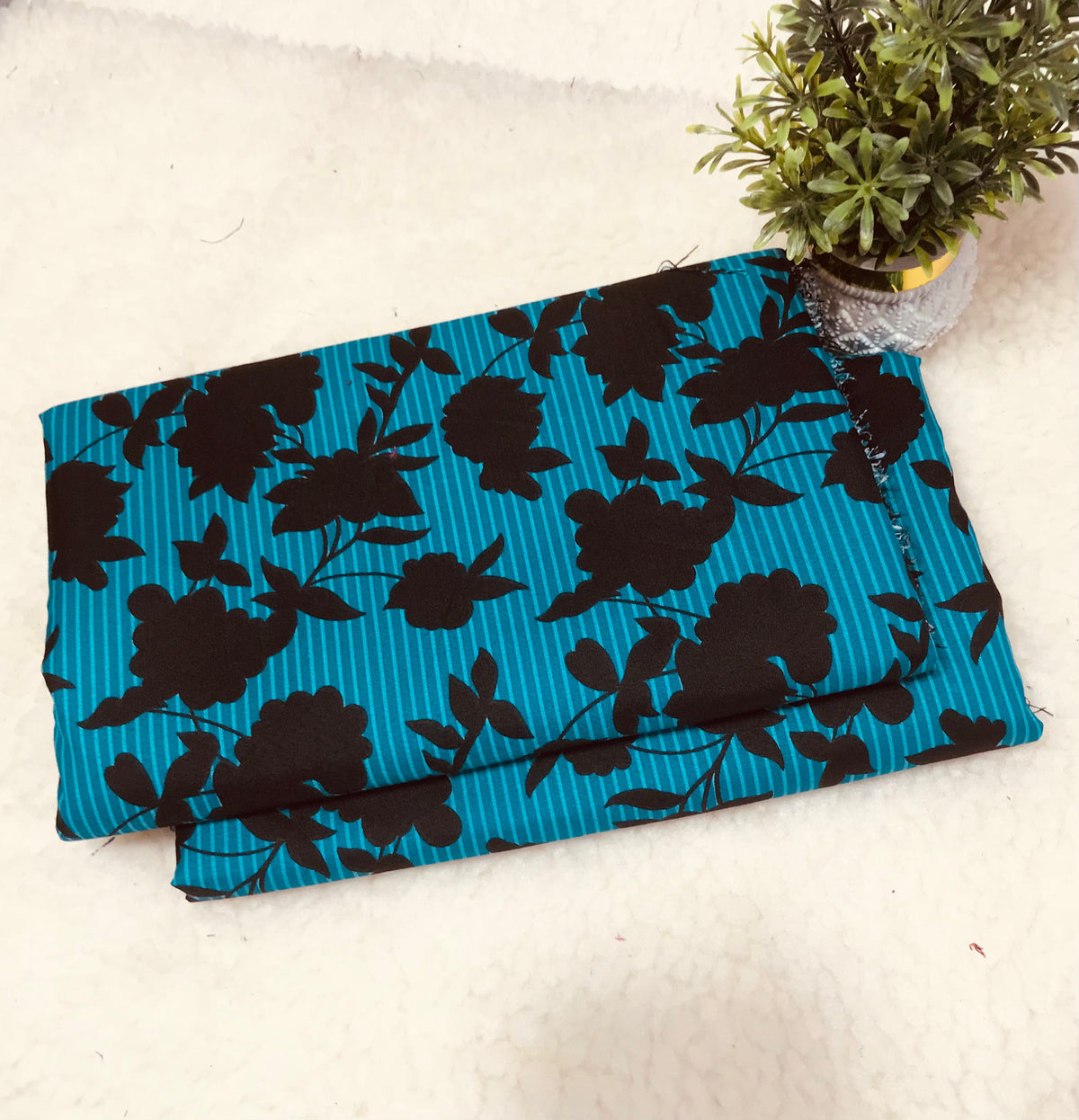 πΈFLORAL PRINTS β 2 PCS UNSTITCHEDπΈ