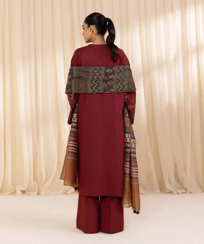 EXCLUSIVE 3PC HEAVY EMBROIDERED LAWN ENSEMBLE