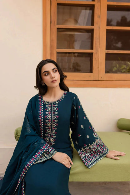 3PC UNSTITCHED DHANAK EMBROIDERED SUIT ZE-1002